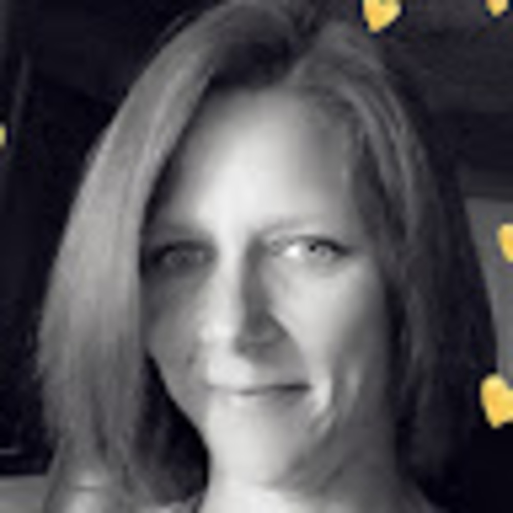 Meet your Posher, Angie
